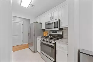 1750 Clairmont Rd, Decatur, GA 30033 - Photo 18