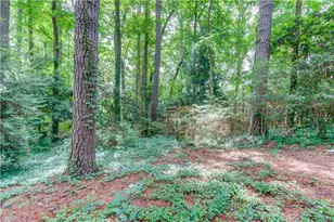 597 Beth Ct SW, Lilburn, GA 30047 - Photo 34