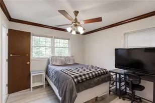 597 Beth Ct SW, Lilburn, GA 30047 - Photo 24