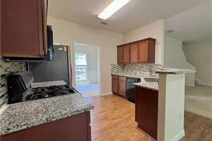 893 Port West Dr, Auburn, GA 30011 - Photo 12