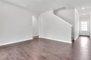 208 Turner Ln, Woodstock, GA 30189 - Photo 4