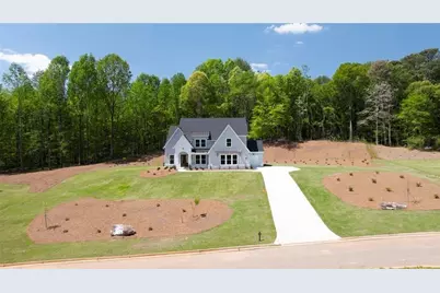 8330 Creekside Overlook Drive, Gainesville, GA 30506 - Photo 2