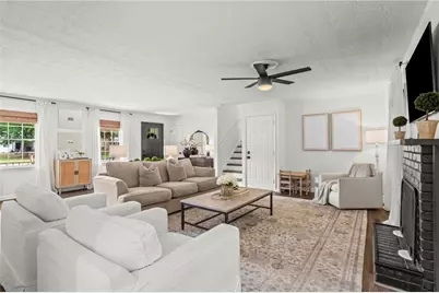 2370 Holly Springs Road NE, Marietta, GA 30062 - Photo 12
