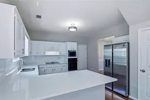 5910 Findley Chase Dr, Johns Creek, GA 30097 - Photo 14