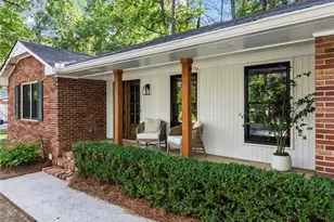 1826 E Ramble Ct, Decatur, GA 30033 - Photo 2