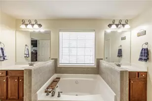820 Sapphire Ln, Sugar Hill, GA 30518 - Photo 22