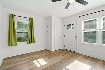 320 Camfield Court SW, Atlanta, GA 30310 - Photo 12