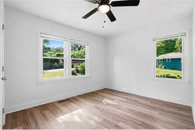 320 Camfield Court SW, Atlanta, GA 30310 - Photo 24