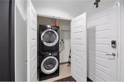1080 Peachtree Street NE #1411, Atlanta, GA 30309 - Photo 30
