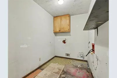 9218 Westview Drive SW, Covington, GA 30014 - Photo 18