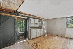 9218 Westview Dr SW, Covington, GA 30014 - Photo 28