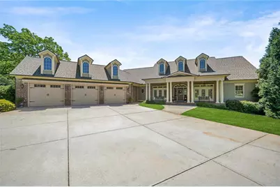 428 Fox Valley Drive, Monroe, GA 30656 - Photo 1