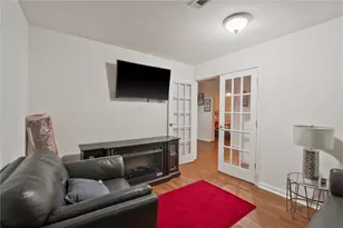 2170 Thorndale Dr SW, Lilburn, GA 30047 - Photo 24