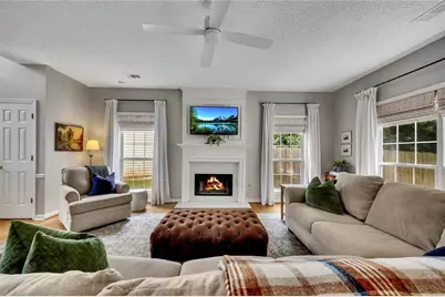 617 Lullingstone Drive SE, Marietta, GA 30067 - Photo 8