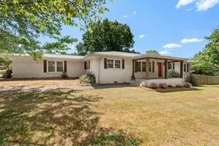 1172 Alabama St, Carrollton, GA 30117 - Photo 2