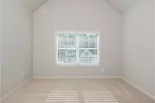 904 Bessie Ct, Loganville, GA 30052 - Photo 18