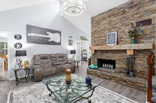 10530 Shallowford Rd, Roswell, GA 30075 - Photo 14