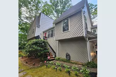 10530 Shallowford Road, Roswell, GA 30075 - Photo 4