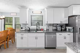 10530 Shallowford Rd, Roswell, GA 30075 - Photo 24