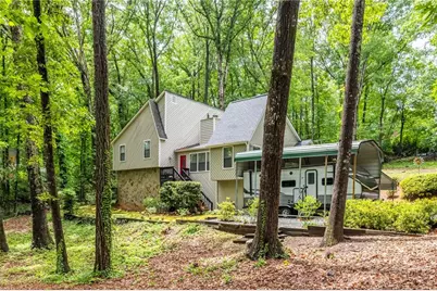 10530 Shallowford Road, Roswell, GA 30075 - Photo 1