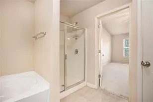 2426 Bellyard Dr, Buford, GA 30519 - Photo 18