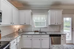 151 Moriah Woods Dr, Auburn, GA 30011 - Photo 16