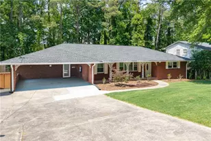 2649 Headland Dr, Atlanta, GA 30344 - Photo 2