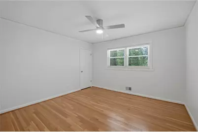 2649 Headland Drive, Atlanta, GA 30344 - Photo 16