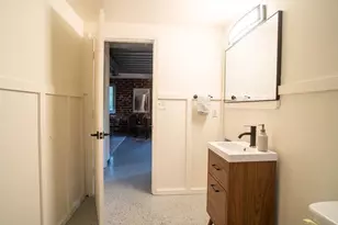 15 Burbank Dr SW, Atlanta, GA 30314 - Photo 8