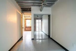 15 Burbank Dr SW, Atlanta, GA 30314 - Photo 2