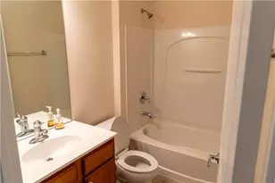 6372 Rockpoint Ln, Hoschton, GA 30548 - Photo 28
