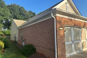6372 Rockpoint Ln, Hoschton, GA 30548 - Photo 6