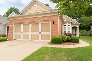 6372 Rockpoint Ln, Hoschton, GA 30548 - Photo 1