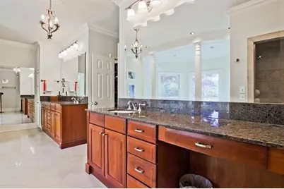 4 Harris Glen NW, Atlanta, GA 30327 - Photo 18