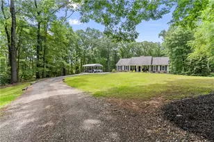 1405 Tapp Wood Rd, Hoschton, GA 30548 - Photo 6