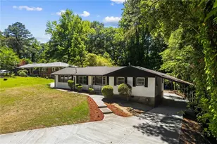 837 Laurelmont Dr SW, Atlanta, GA 30311 - Photo 2