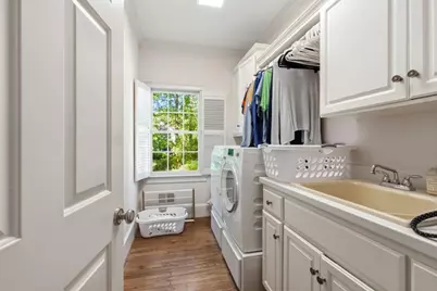 1314 Battleview Drive NW, Atlanta, GA 30327 - Photo 14