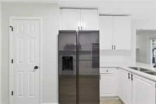 2110 Meadow View Ct, Grayson, GA 30017 - Photo 22