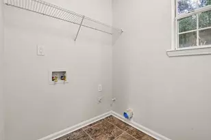 1001 Carlton Way SW, Marietta, GA 30060 - Photo 10