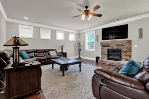 1071 Virginia Oak Ln, Lawrenceville, GA 30045 - Photo 10