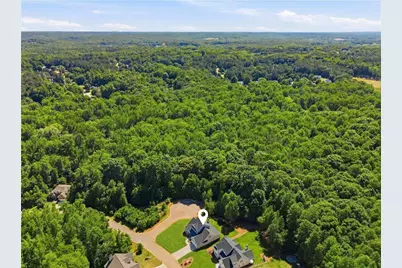 5840 Woodland Park Court, Jefferson, GA 30549 - Photo 4