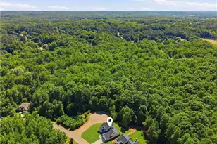 5840 Woodland Park Ct, Jefferson, GA 30549 - Photo 4