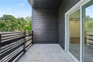 1073 Mayson Turner Rd NW, Atlanta, GA 30314 - Photo 6
