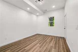 1073 Mayson Turner Rd NW, Atlanta, GA 30314 - Photo 20