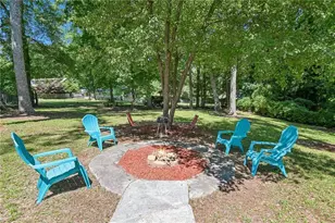 889 Valley Creek Dr, Stone Mountain, GA 30083 - Photo 32