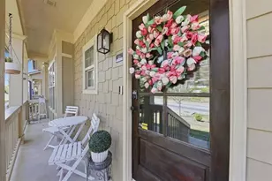 301 NW Jackson Pl NW, Lilburn, GA 30047 - Photo 2