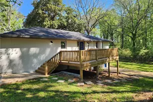 718 Springlake Rd, Lawrenceville, GA 30045 - Photo 6
