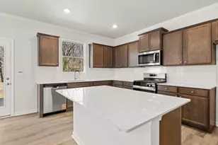 70 Capital Ct, Braselton, GA 30517 - Photo 8