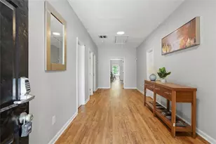 1070 Mayson Turner Rd NW, Atlanta, GA 30314 - Photo 6