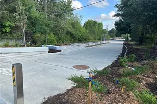 1070 Mayson Turner Rd NW, Atlanta, GA 30314 - Photo 20
